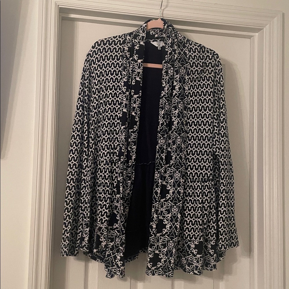 Crown & Ivy Monochrome Patterned Cardigan
